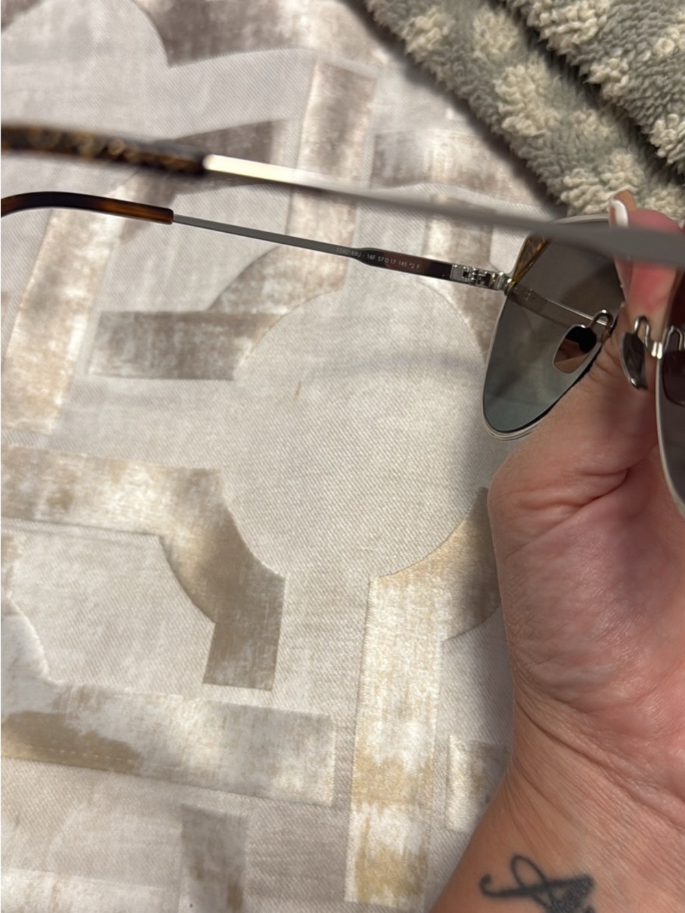 Fendi sunglasses - Picture 9 of 12